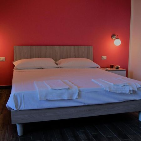 B&B Apollonia Roseto Capo Spulico Buitenkant foto