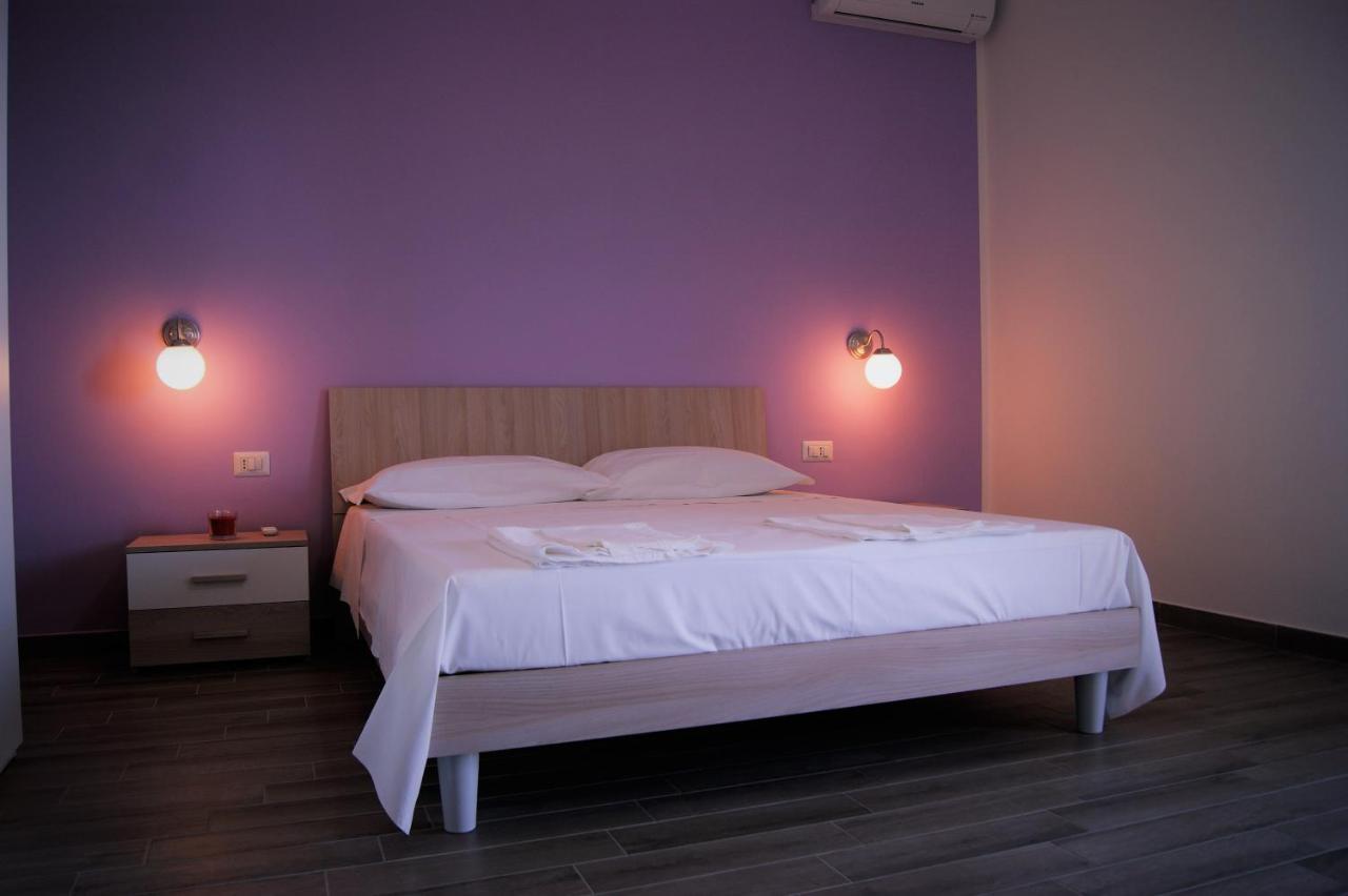 B&B Apollonia Roseto Capo Spulico Buitenkant foto